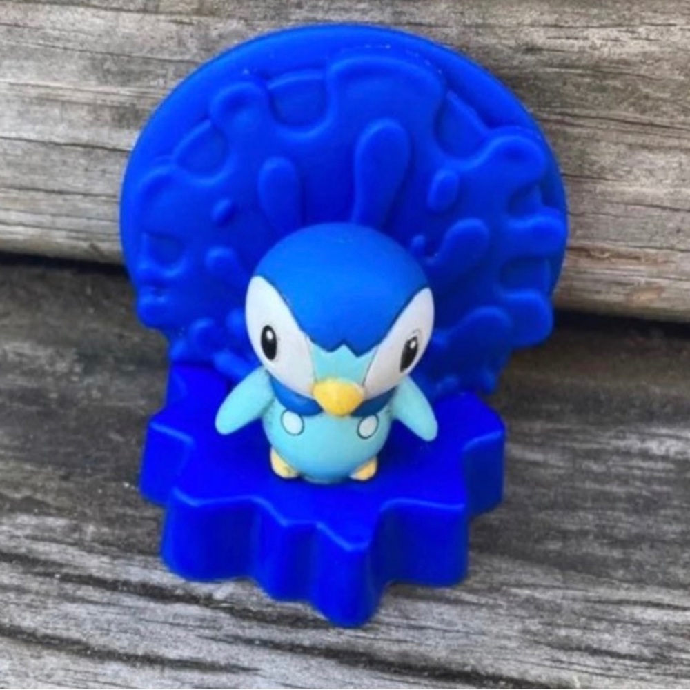 JAKKS PACIFIC POKÉMON PIPLUP CHARACTER FIGURE TOY BURGER KING